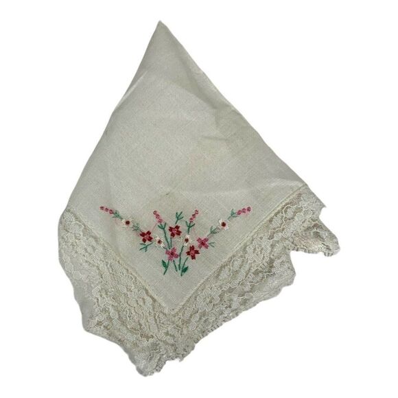 Vintage 10” Floral Bouquet Embroidered Handkerchief With Wide Thick Lace Trim - Picture 1 of 3